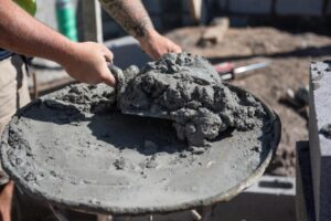 How to Mix Mortar for Blockwork